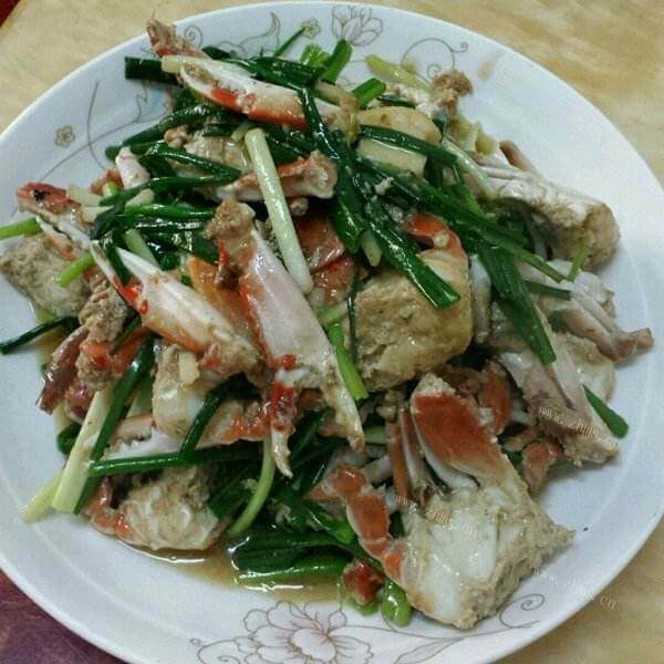 美味葱姜炒螃蟹