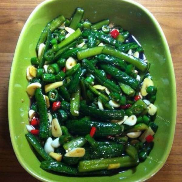 美味醋腌黄瓜丝