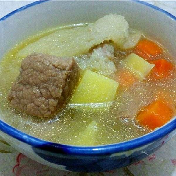 美味牛肉土豆汤