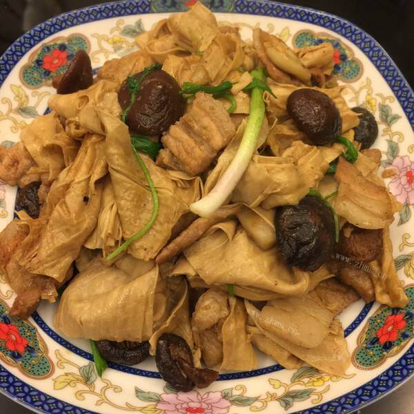 好吃的香菇焖枝竹