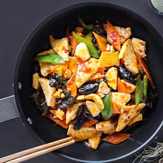 美味香煎豆腐烧木耳
