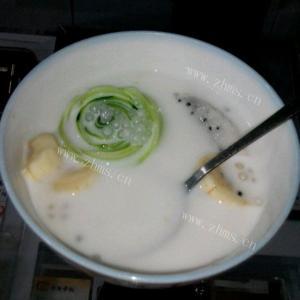 自制西米芦荟酸奶