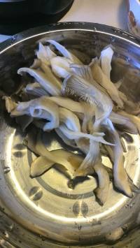 美味酥炸鲜蘑做法图解1)