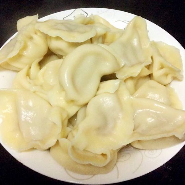 晚餐玉胡饺子