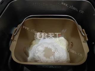 美味培根芝士堡做法图解1)