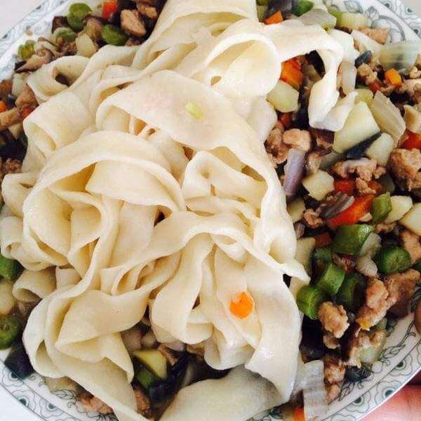 美味的老北京手抻面
