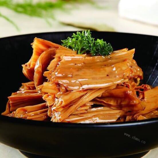 好吃的焖子炒腐竹