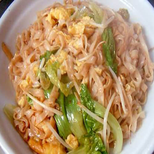 诱人的三鲜炒河粉 