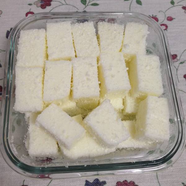 香香甜甜的冻奶糕