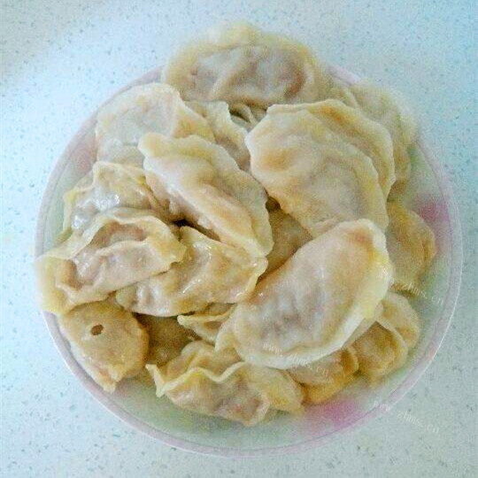 香喷喷的牛肉馅大蒸饺