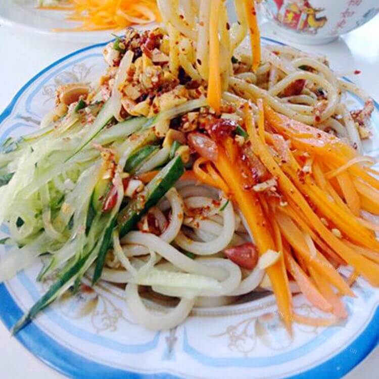 好吃的蒜香凉拌面