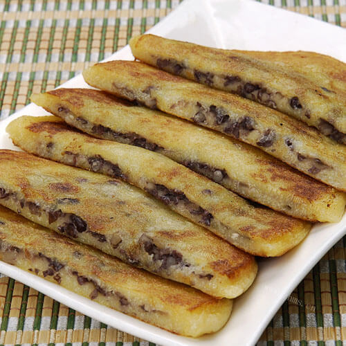 美味的豆渣红薯黄米面饼