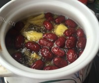 美味的桂圆菠萝汤做法图解10)