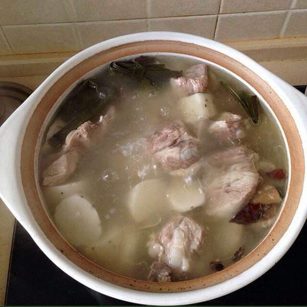 营养银豆排骨汤