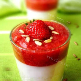甜美草莓牛奶布丁果冻