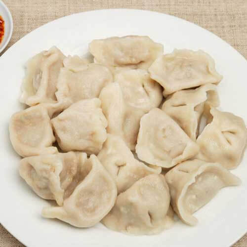 美味的菠菜素馅水饺