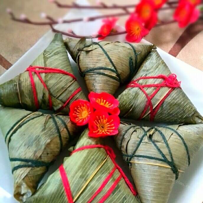 美食腊肠粽