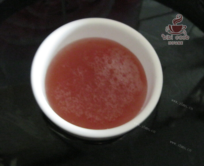 蓝莓水果慕丝杯做法图解6)