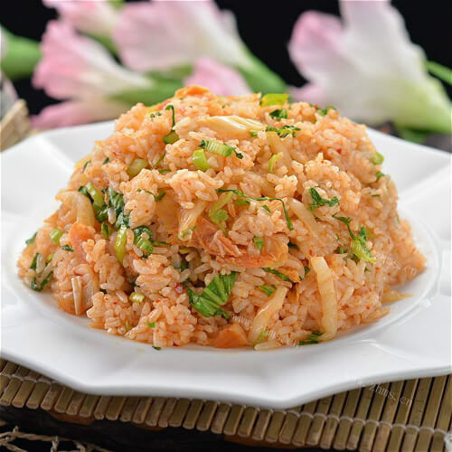 美味鲜蔬炒米饭