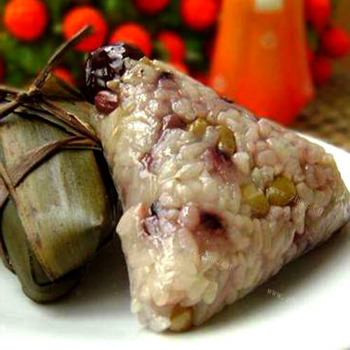 「手工美食」绿豆红枣粽子