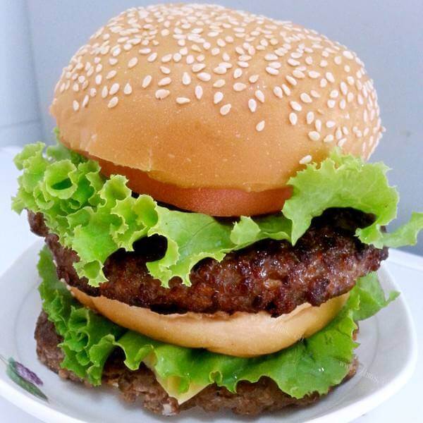 营养土司牛肉汉堡