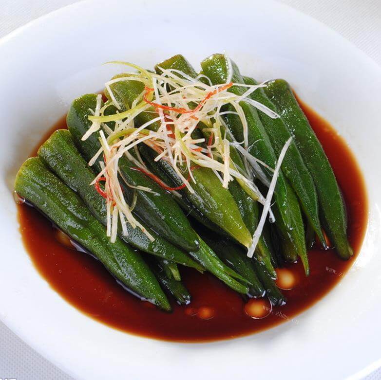 美味蒜泥蚝油秋葵