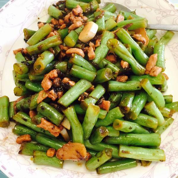 美味四季豆烧烤肠