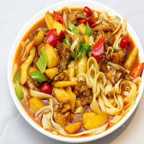美味的大盘鸡面