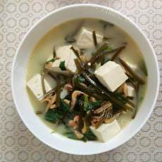 美味的豆腐冬瓜虾米汤