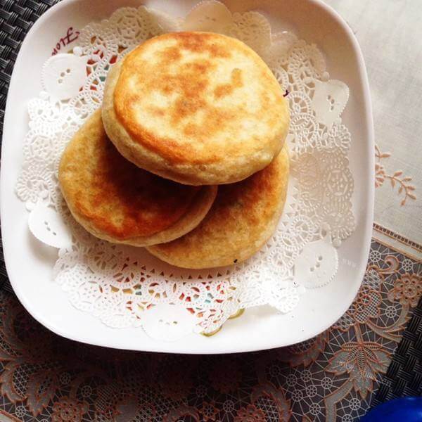 易做的豆沙果仁馅饼