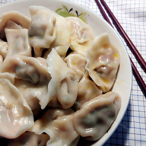秘制西红柿木耳饺子