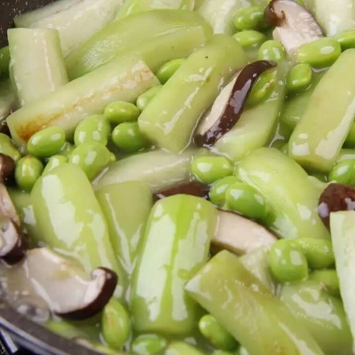我的的丝瓜毛豆炒香菇