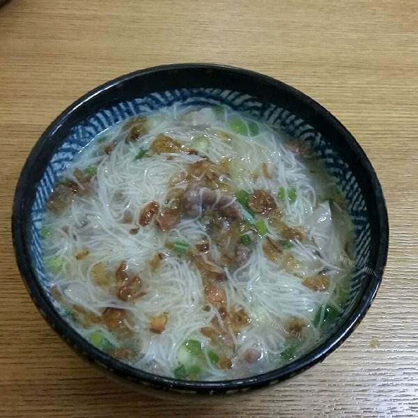 美味的蒲公英小肠面