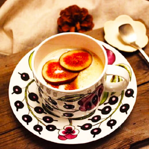 #DIY美食#无花果酸奶饮