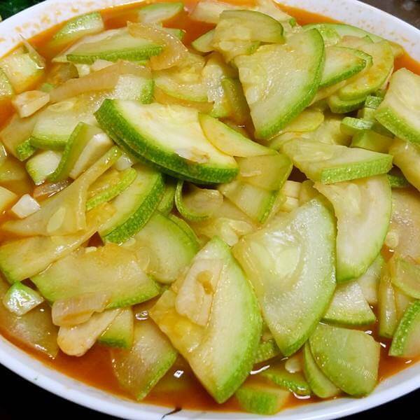 简单素炒葫芦瓜