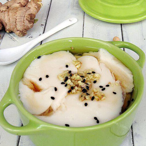 自制姜汁红糖豆腐花