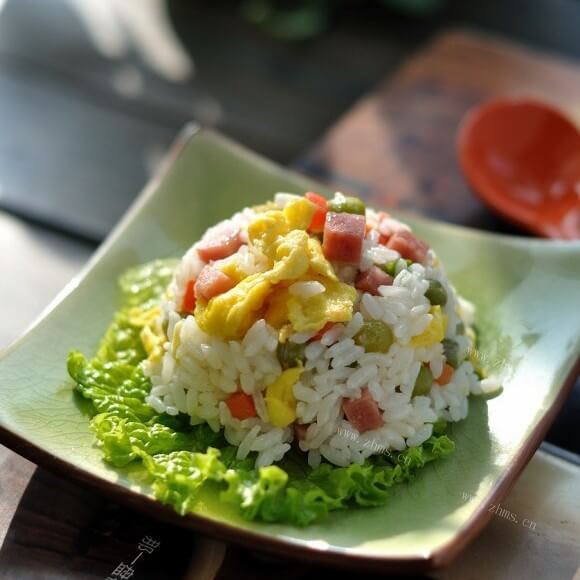 美味的豌豆粒蛋炒饭