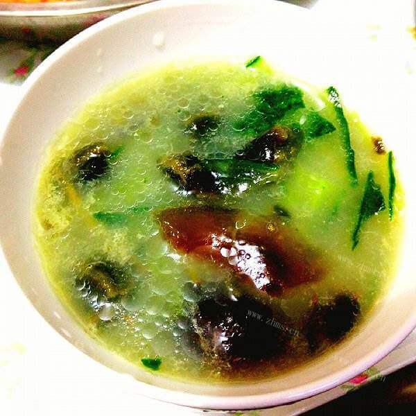 家常菜冬瓜紫菜虾皮蛋汤