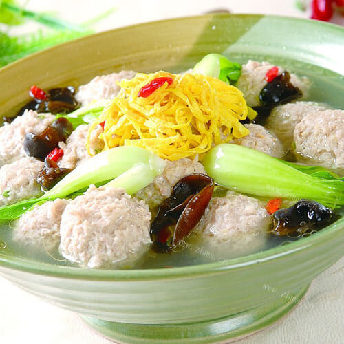 自制汆萝卜肉丸子