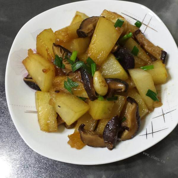 美味的青番茄红烧冬瓜