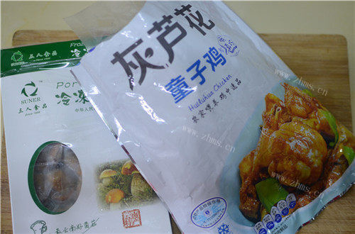 自制牛肝菌童子鸡汤做法图解1)