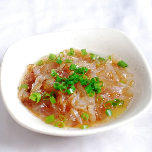 美味凉拌海蛰丝