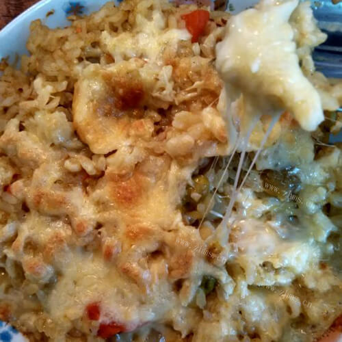 色泽鲜亮的咖喱焗饭