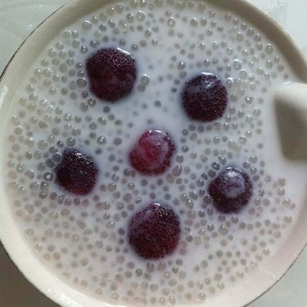 美味的杨梅西米露