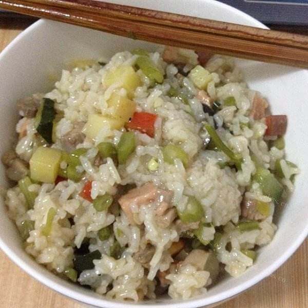 五味俱全的懒人蒸饭