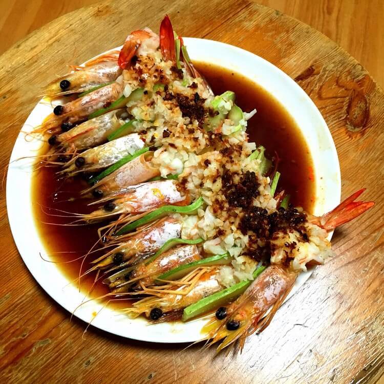 美味开背蒜蓉虾