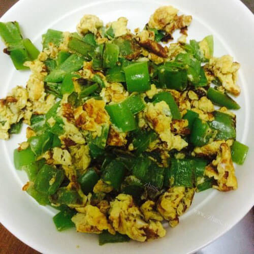 美味辣椒包鸡蛋