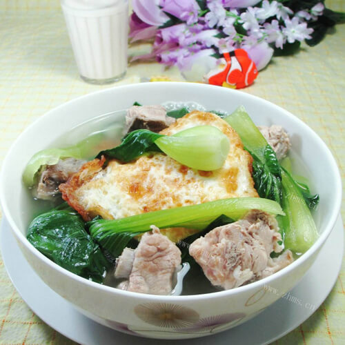 做个人人爱喝的青菜排骨香芋汤