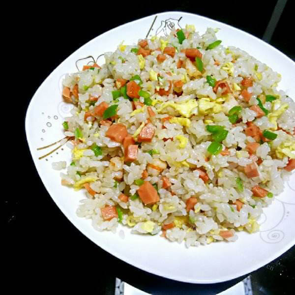 家常火腿炒饭