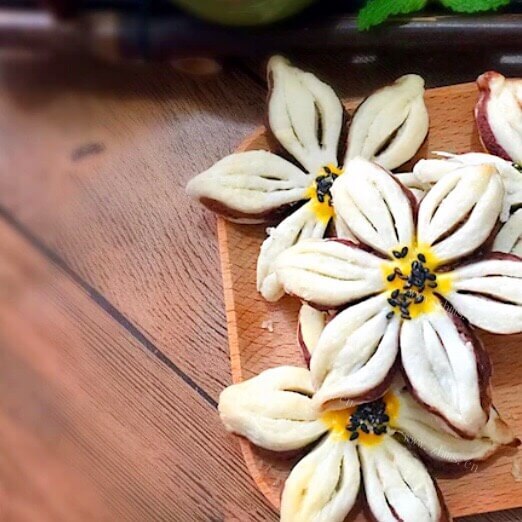 好吃的紫薯葵花酥